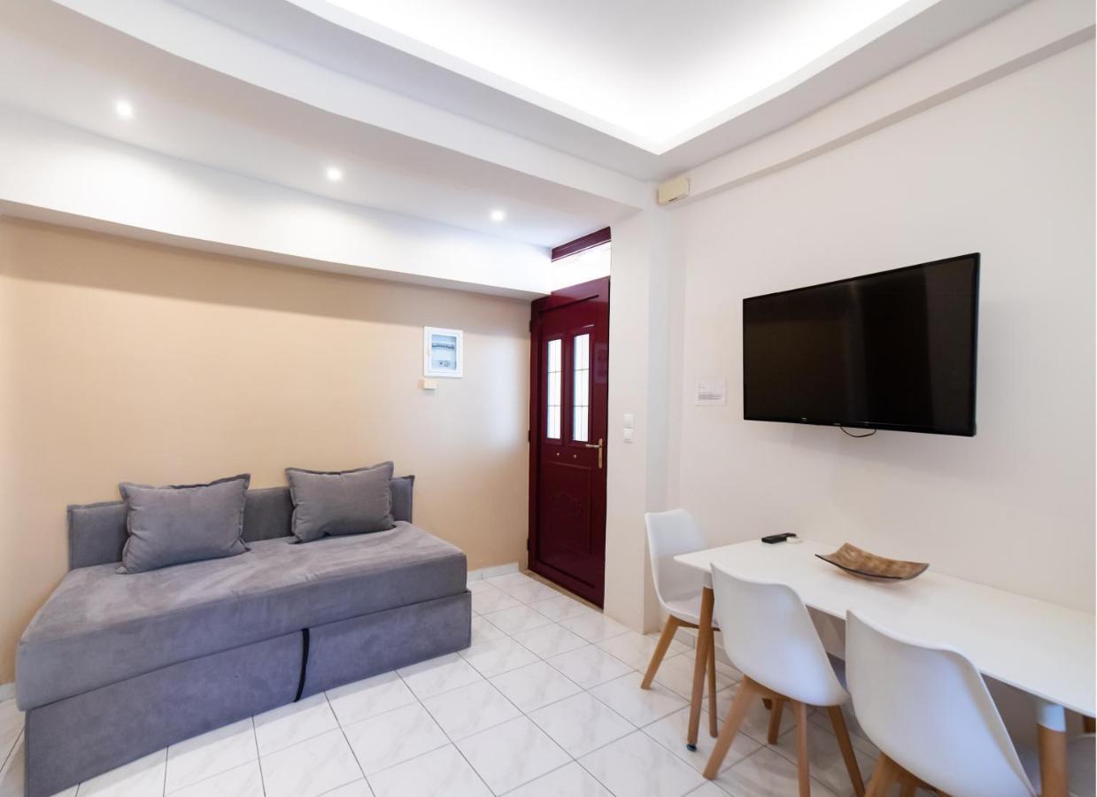 Voulgaris City Apartments By Imagine Lefkada מראה חיצוני תמונה